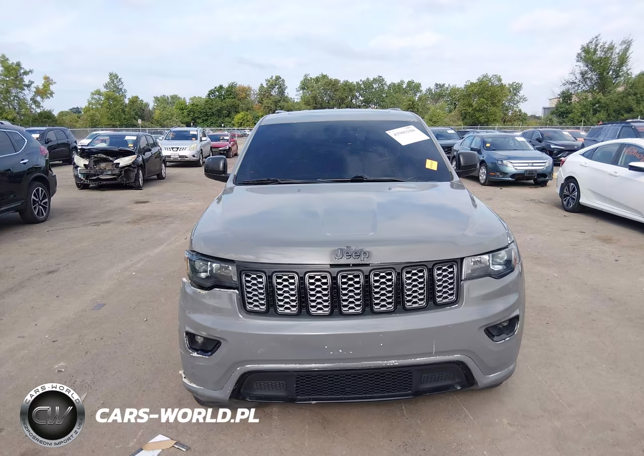 2019 Jeep Grand Cherokee Altitude 4X4 VIN:1C4RJFAG3KC561782 - 12