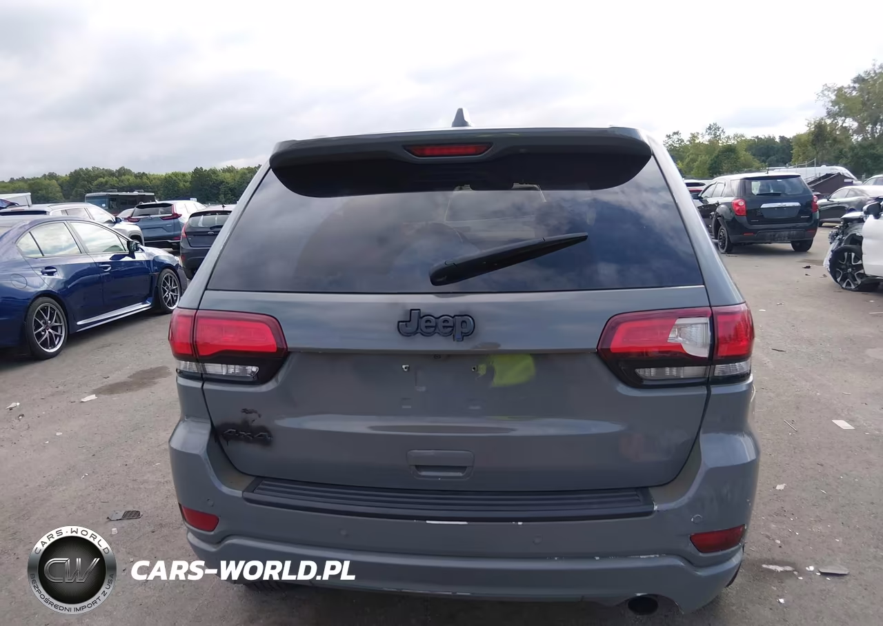 2019 Jeep Grand Cherokee Altitude 4X4 VIN:1C4RJFAG3KC561782 - 16