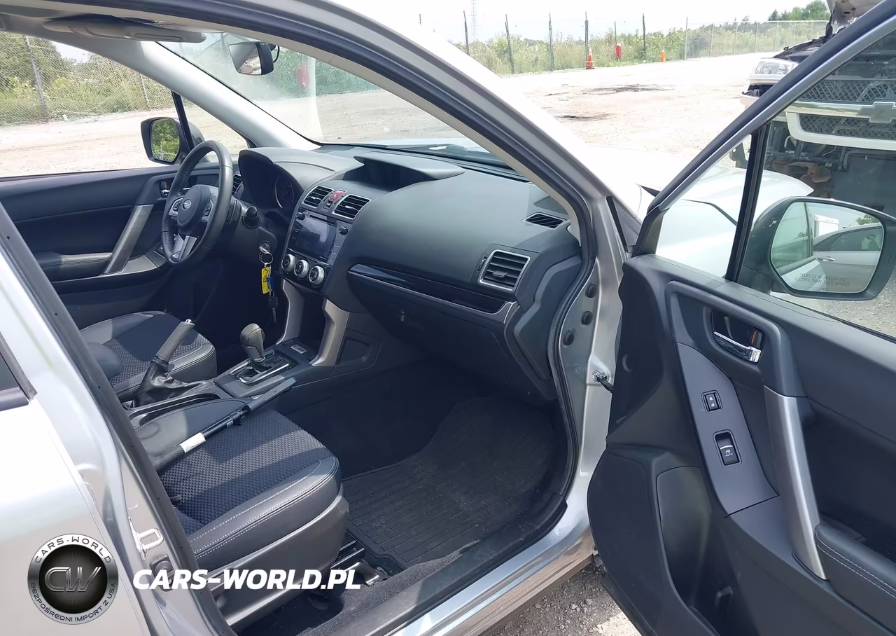2018 Subaru Forester 2.5I Premium VIN:JF2SJAEC3JH452950 - 5