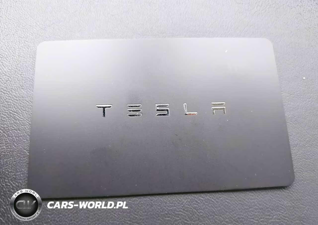 2018 Tesla Model 3 Long Range-Mid Range VIN:5YJ3E1EA1JF018709 - 10