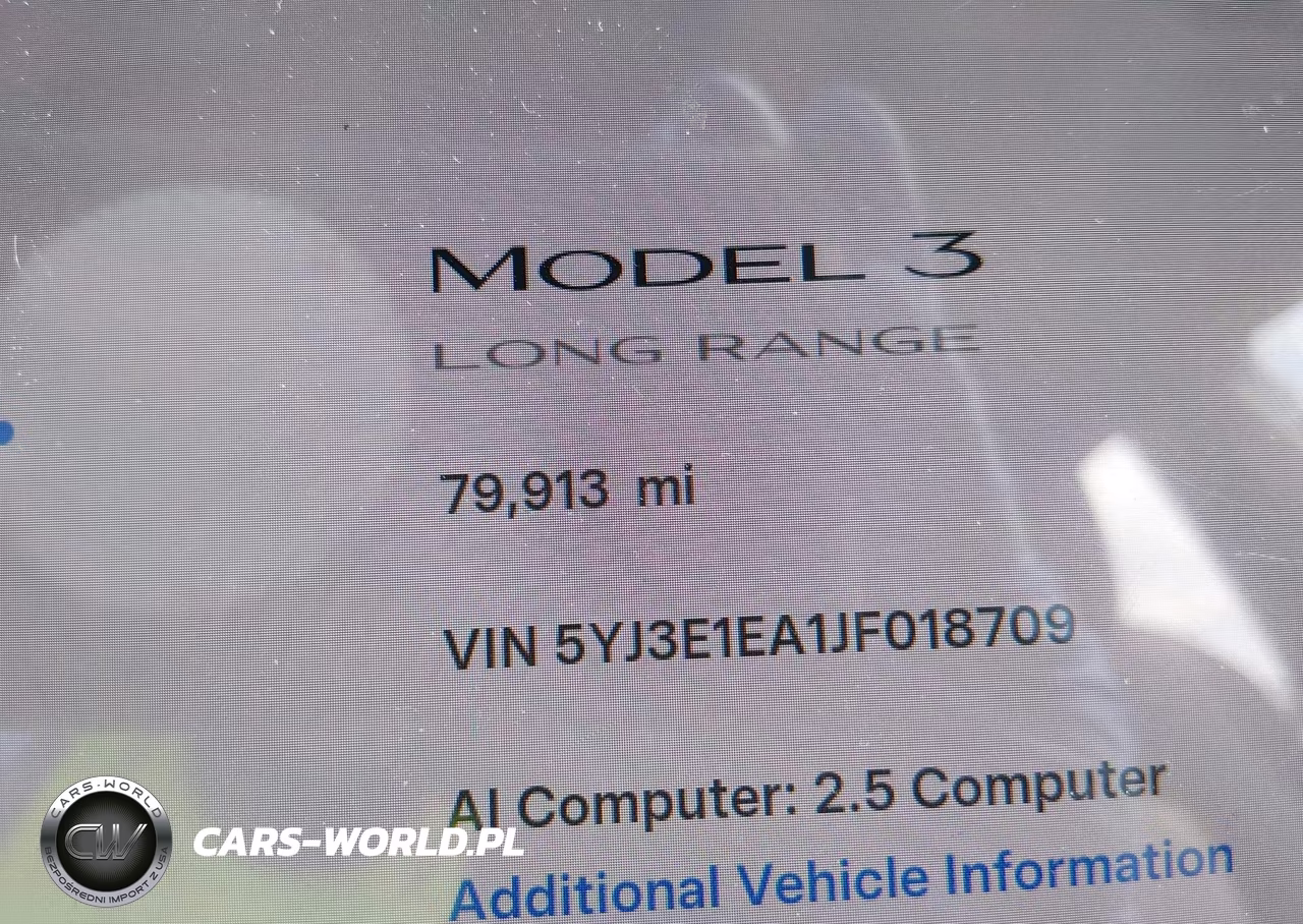 2018 Tesla Model 3 Long Range-Mid Range VIN:5YJ3E1EA1JF018709 - 14