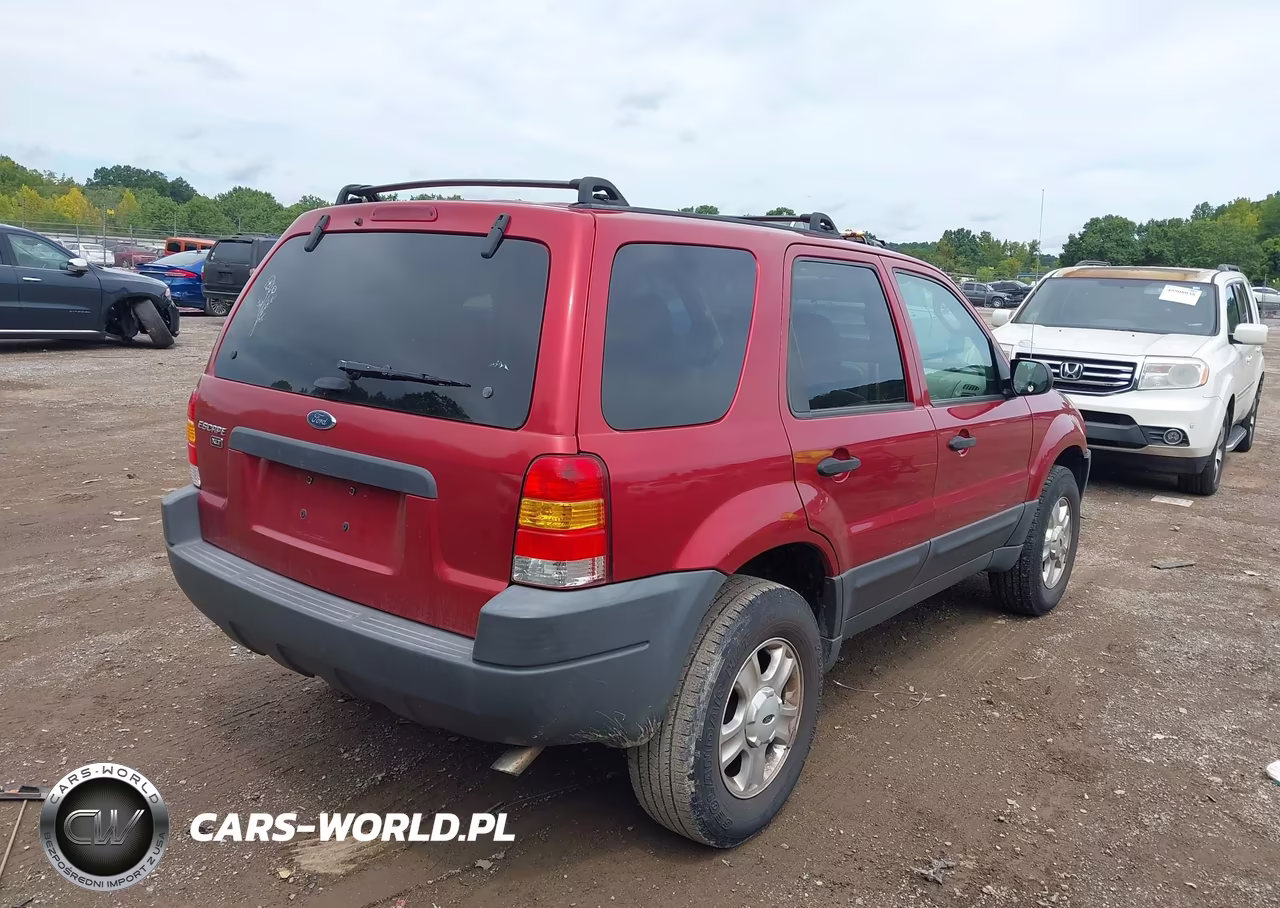 2004 Ford Escape Xlt VIN:1FMCU03124DA24283 - 4