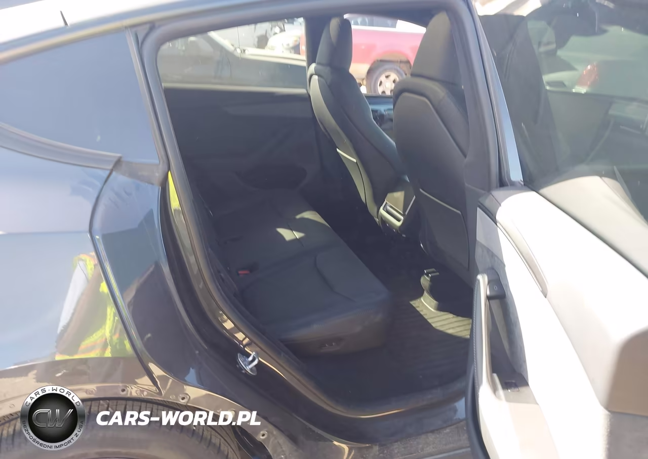 2026 Tesla Model Y All-Wheel Drive-Long Range Launch Series-Premium All-Wheel Drive VIN:7SAYGDEE9TA678701 - 8