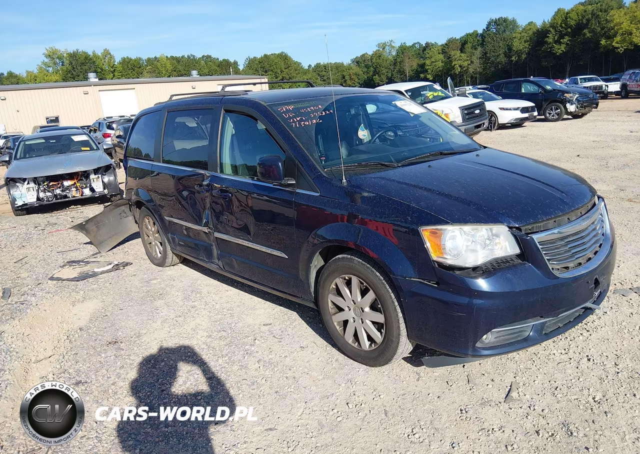 2015 Chrysler Town & Country Touring