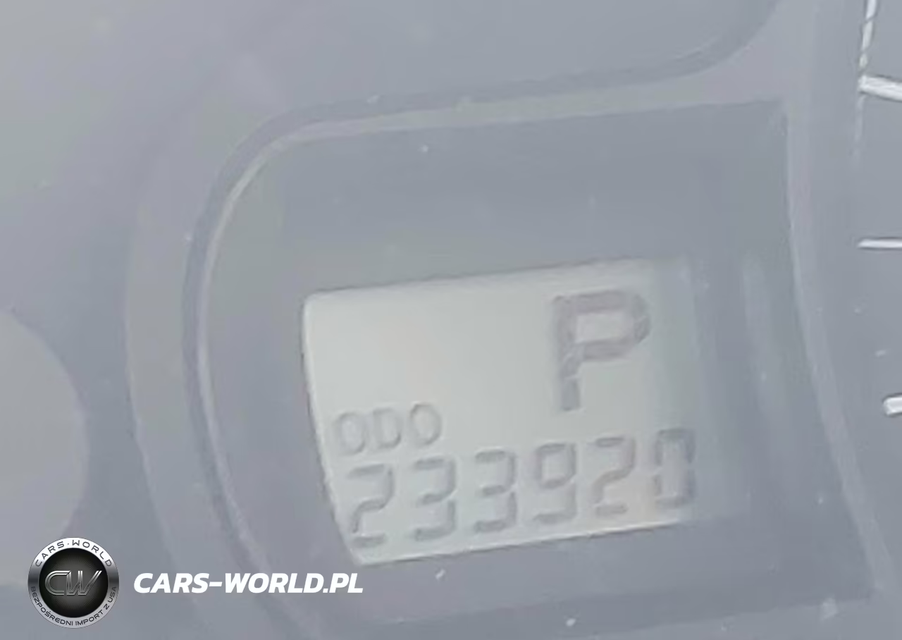 2011 Toyota Sienna Le V6 VIN:5TDKK3DC8BS143450 - 15