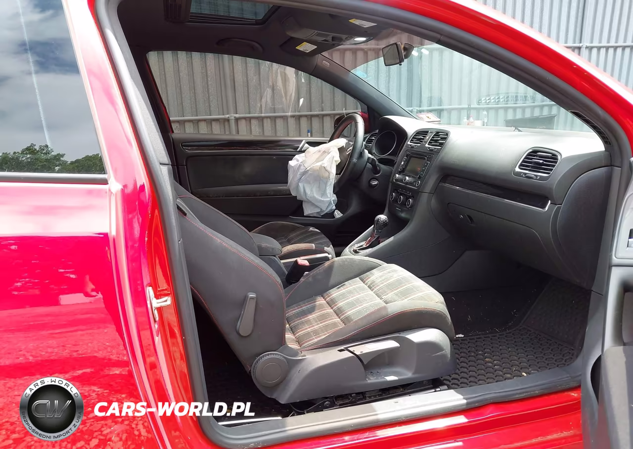 2013 Volkswagen Gti 2-Door VIN:WVWFD7AJXDW072986 - 5