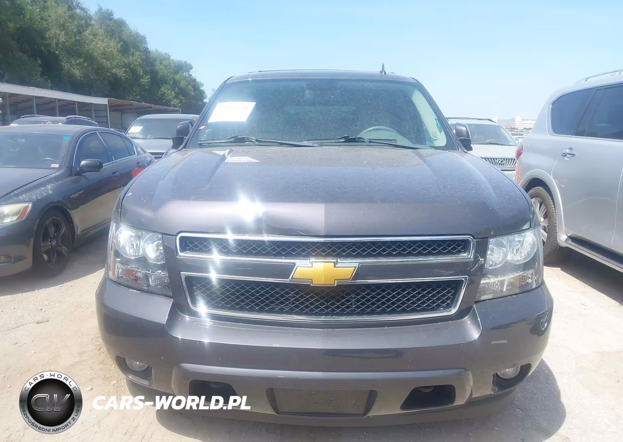 2010 Chevrolet Suburban 1500 Lt1 VIN:1GNUKJE36AR274148 - 12