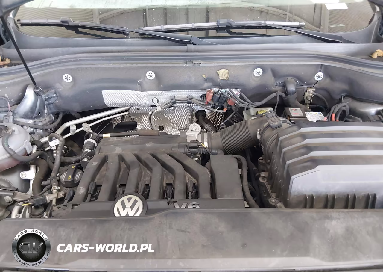 2018 Volkswagen Atlas 3.6L V6 Sel VIN:1V2ER2CA5JC538185 - 10
