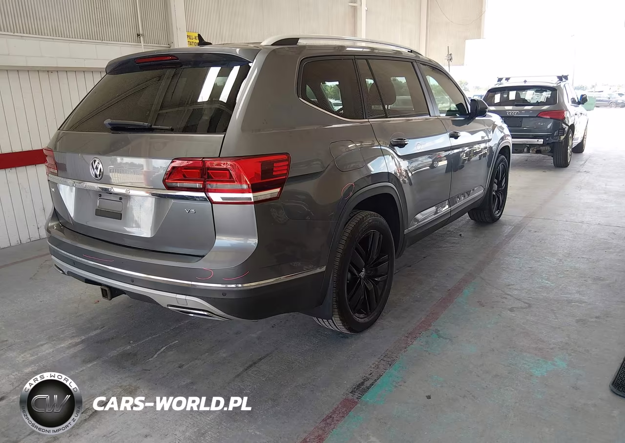 2018 Volkswagen Atlas 3.6L V6 Sel VIN:1V2ER2CA5JC538185 - 4
