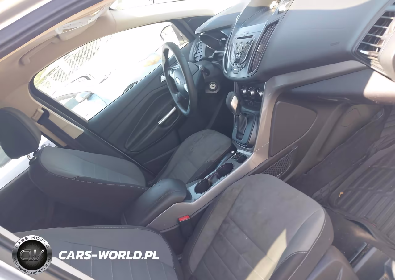 2016 Ford Escape Se VIN:1FMCU0G75GUC28269 - 5