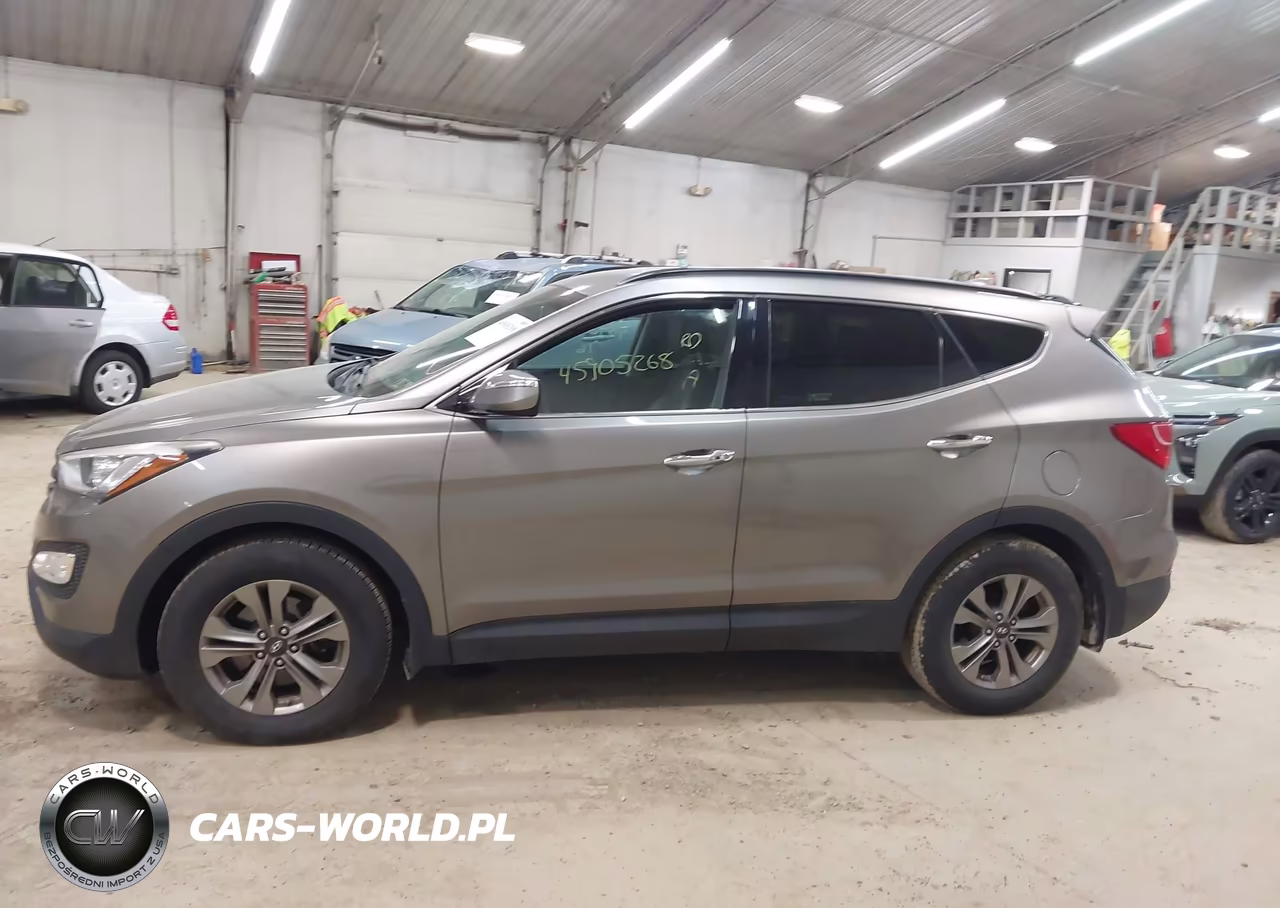 2016 Hyundai Santa Fe Sport 2.4L VIN:5XYZUDLB4GG325237 - 14