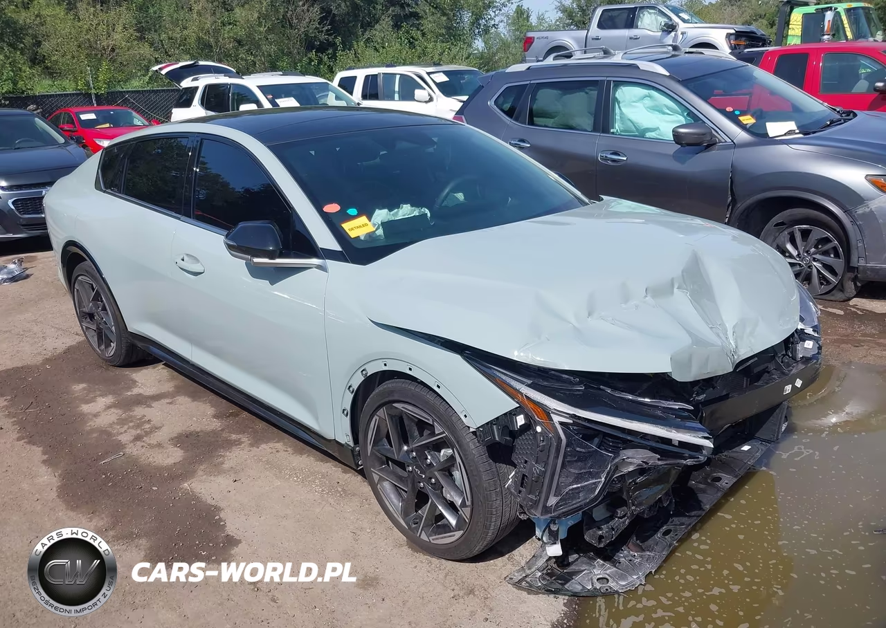 2025 Kia K4 Gt-Line – zdjęcie 1 z 16