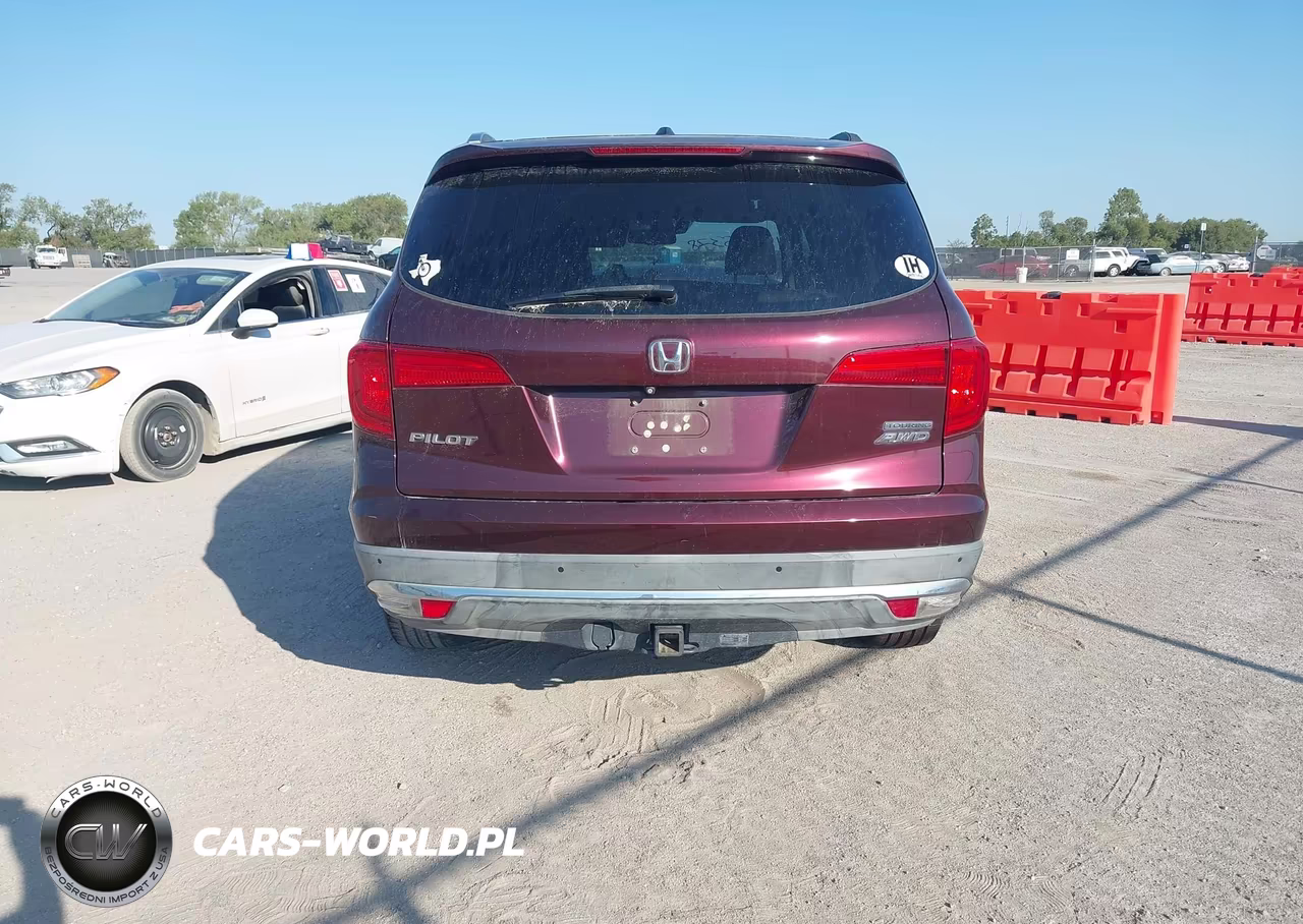 2016 Honda Pilot Touring VIN:5FNYF6H98GB005059 - 16