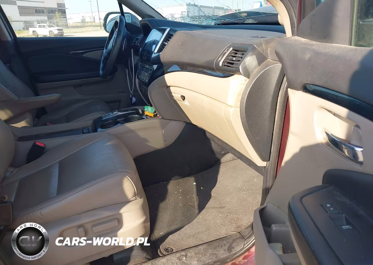 2016 Honda Pilot Touring VIN:5FNYF6H98GB005059 - 5