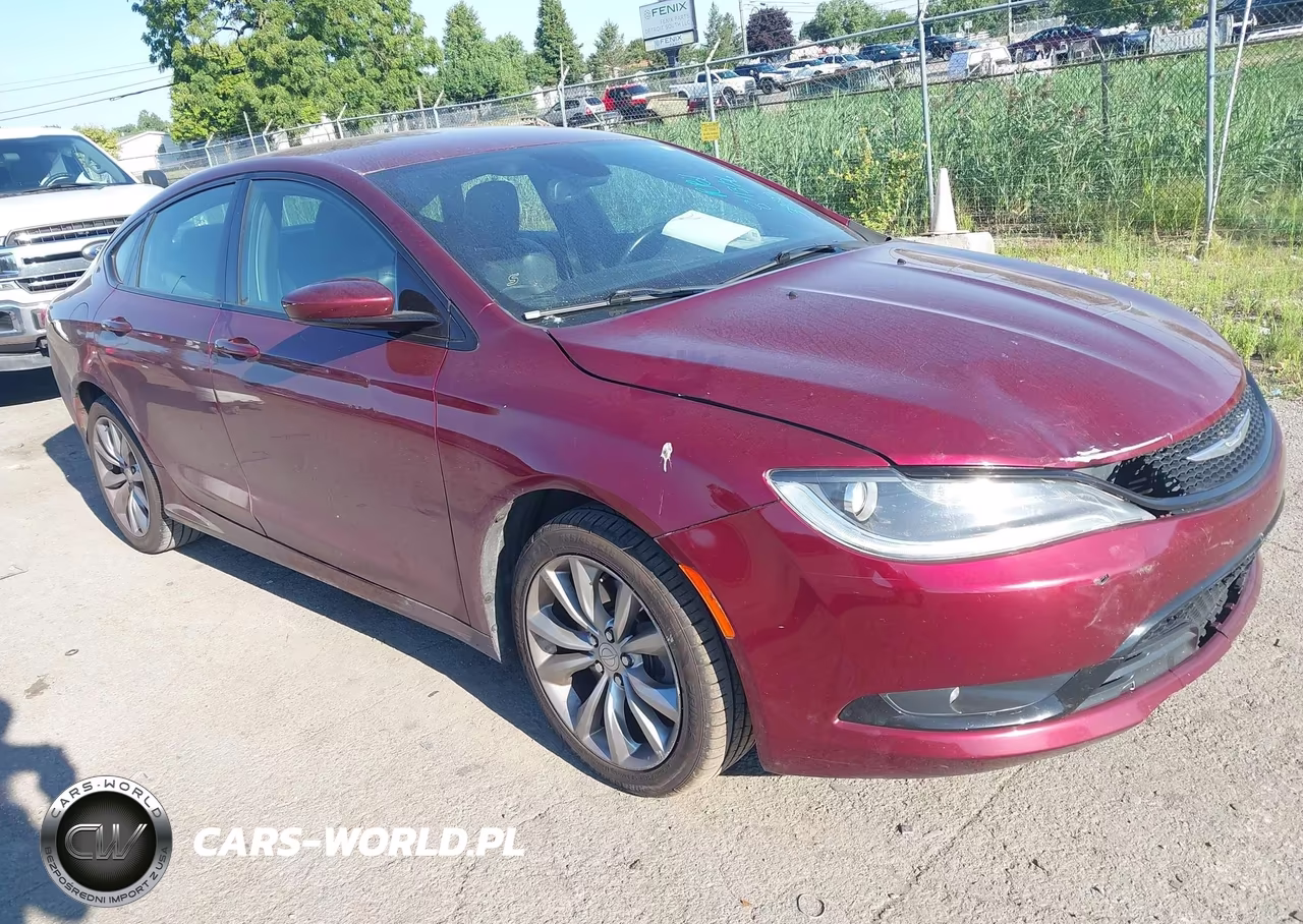 2015 Chrysler 200 S