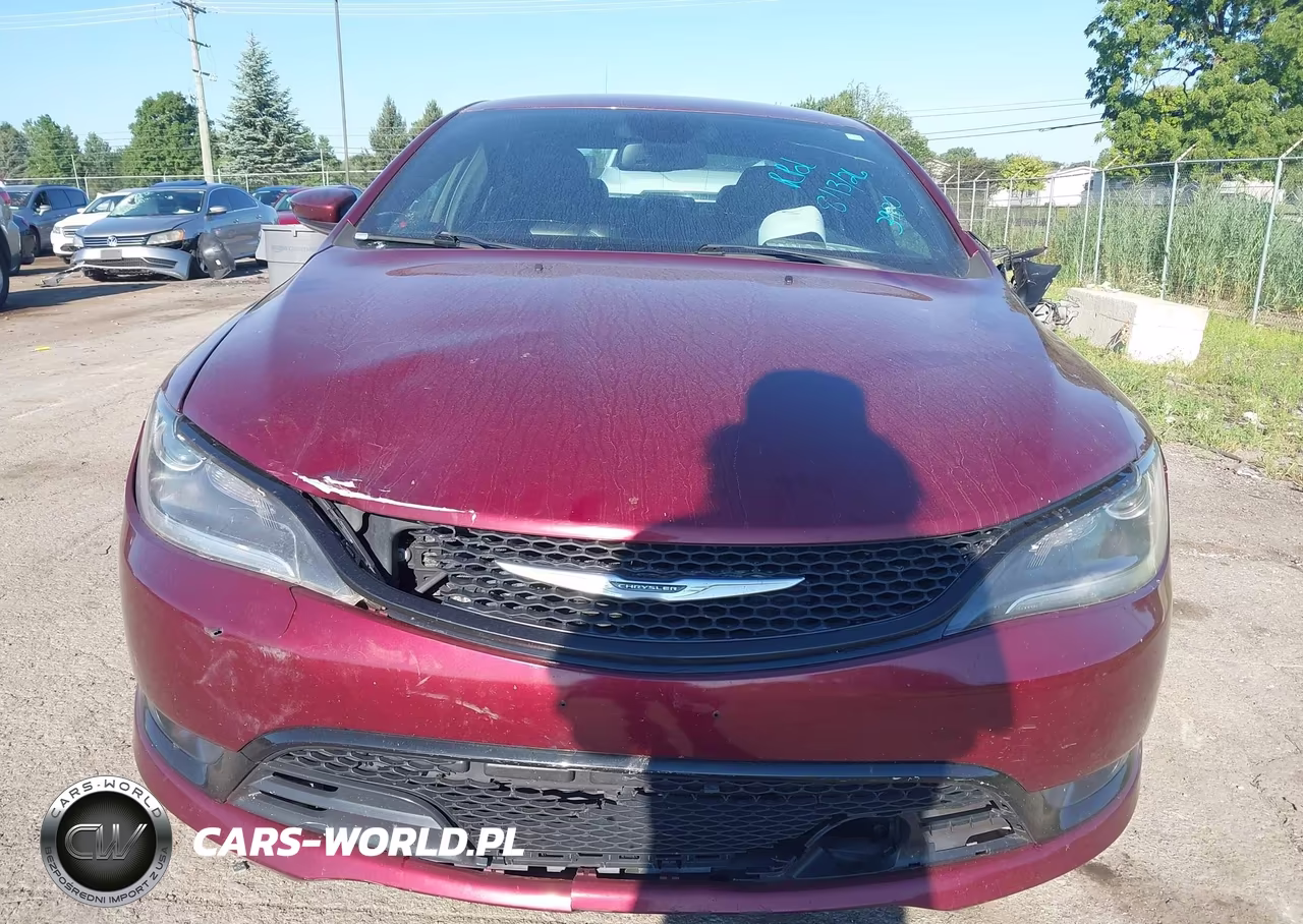 2015 Chrysler 200 S VIN:1C3CCCDG7FN673980 - 12