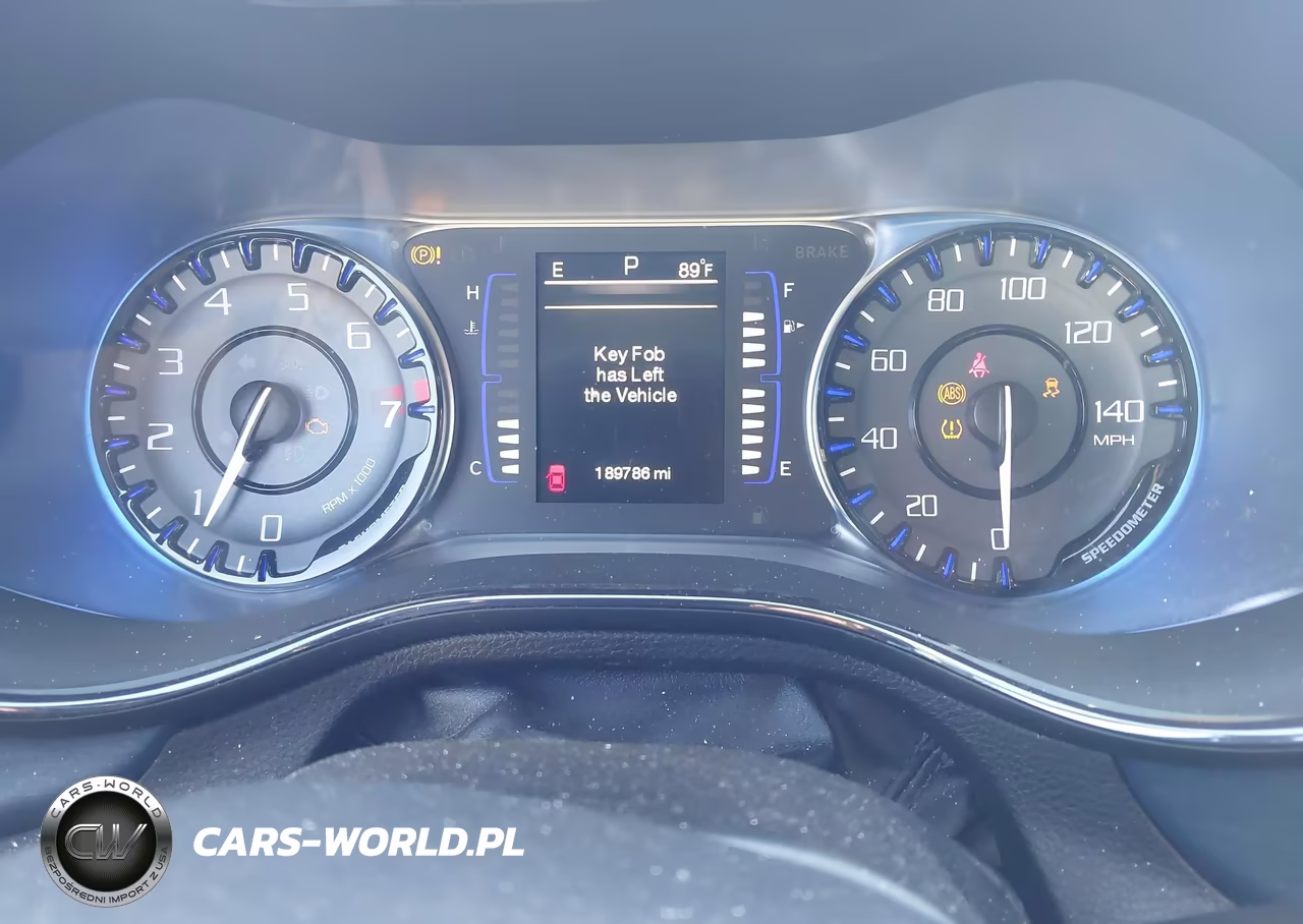 2015 Chrysler 200 S VIN:1C3CCCDG7FN673980 - 7
