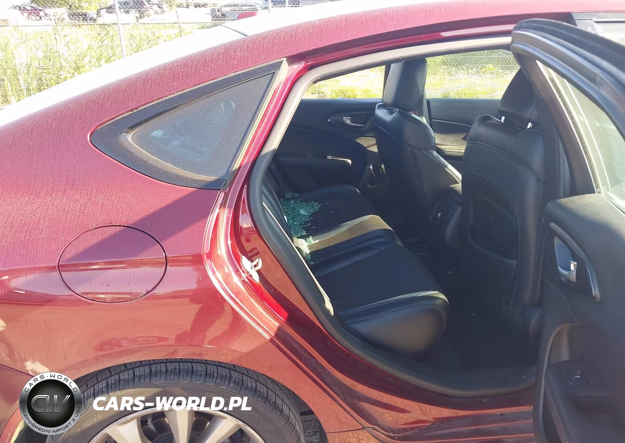 2015 Chrysler 200 S VIN:1C3CCCDG7FN673980 - 8