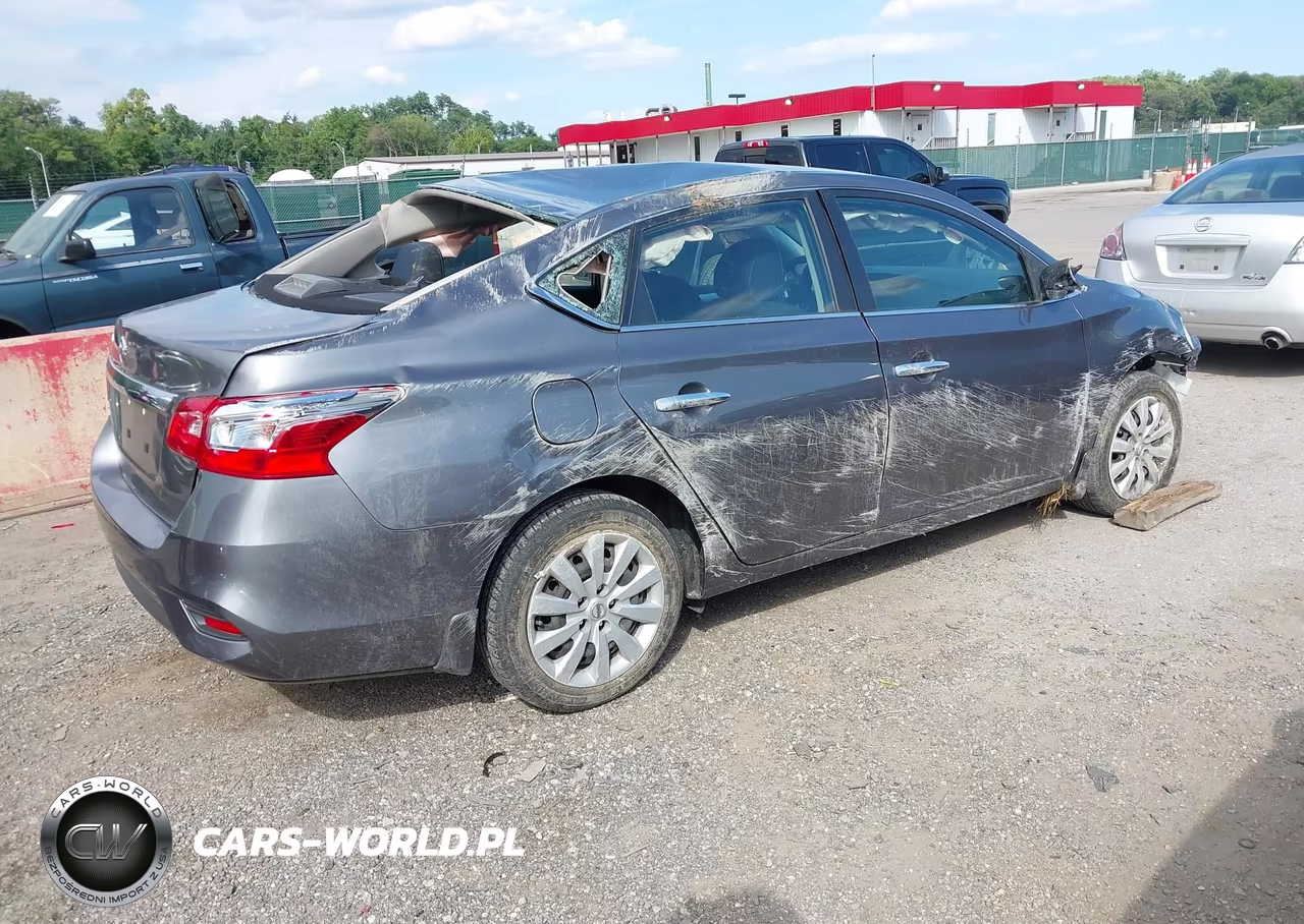 2019 Nissan Sentra S VIN:3N1AB7APXKY234502 - 4
