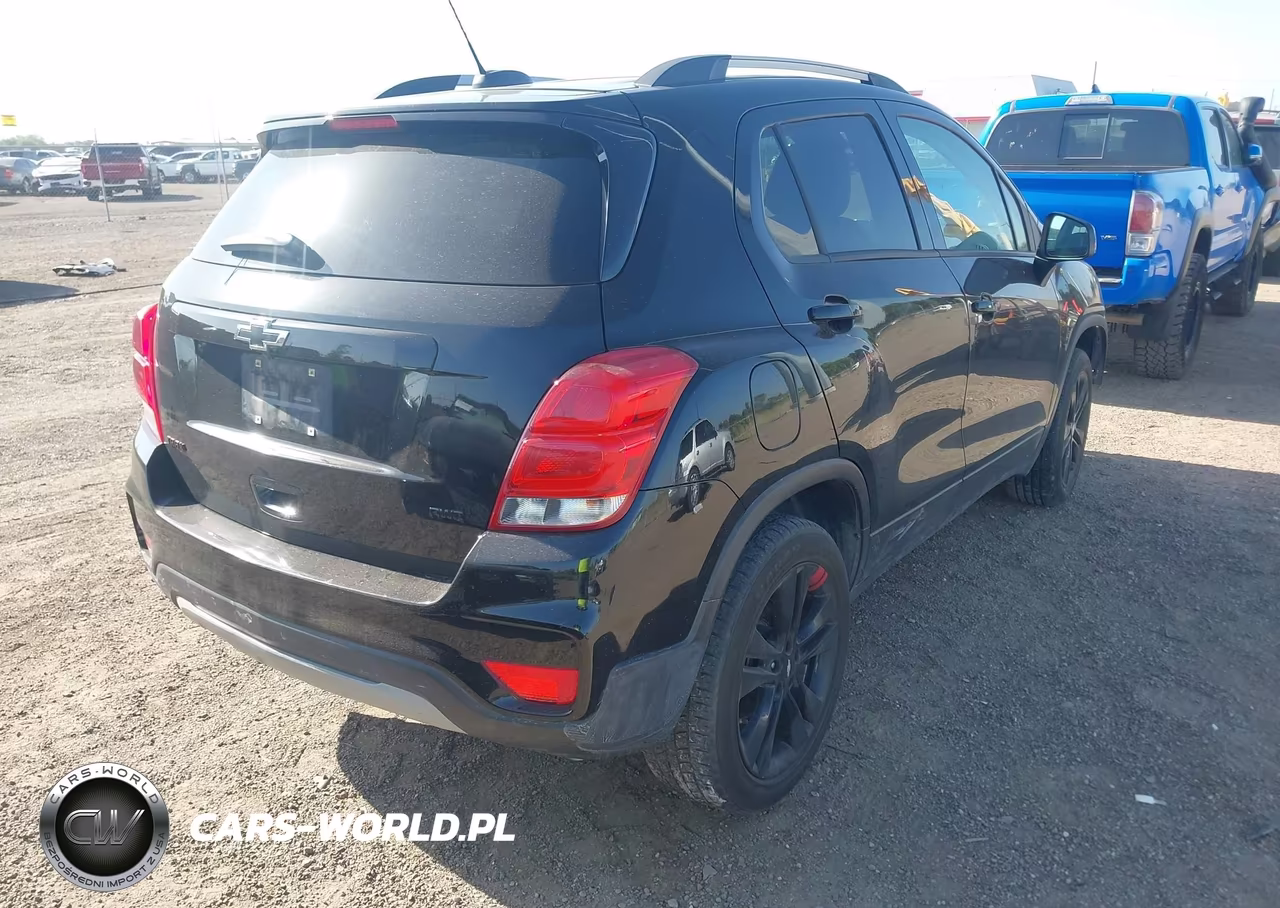 2021 Chevrolet Trax Awd Lt VIN:KL7CJPSB6MB358180 - 4