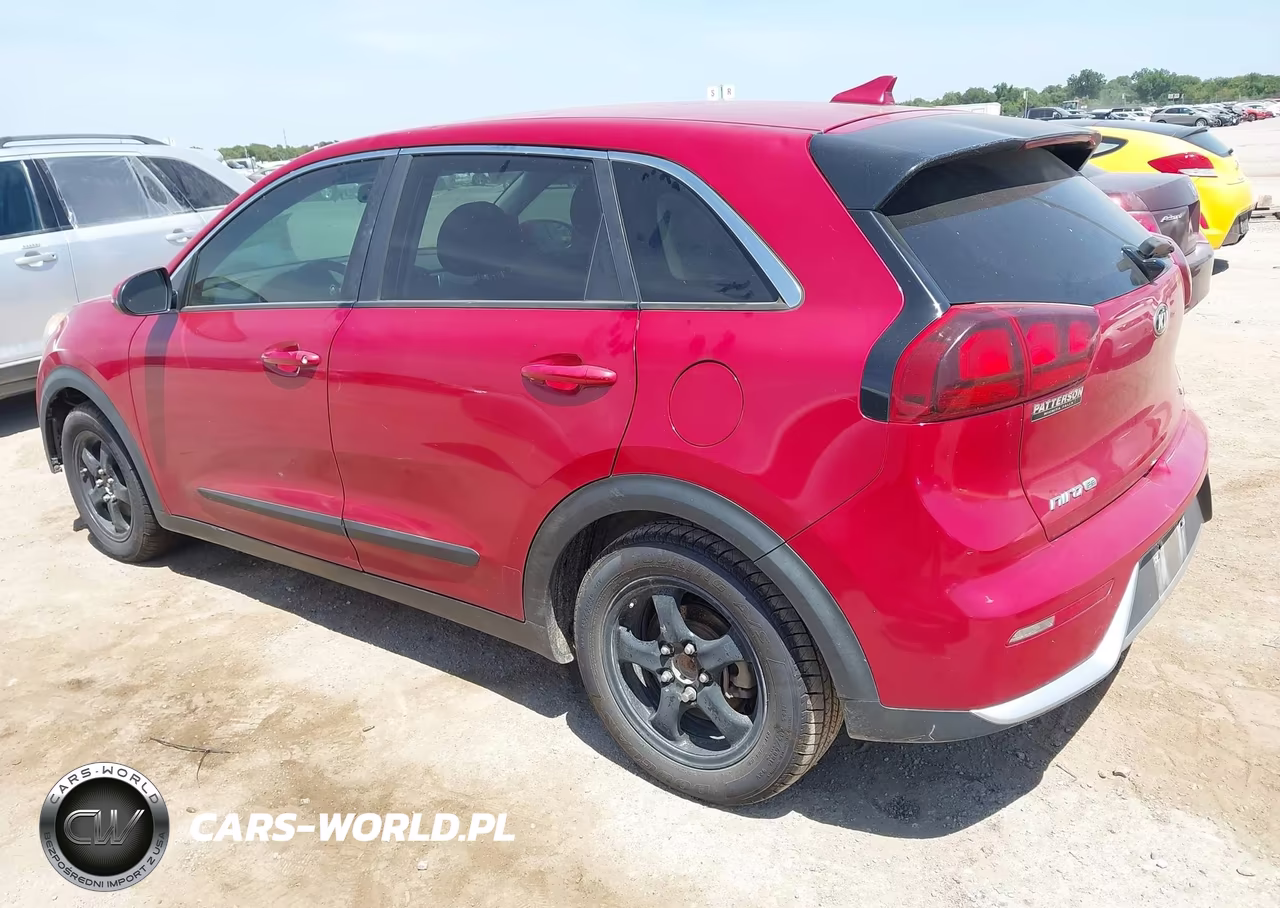 2018 Kia Niro Fe VIN:KNDCB3LC8J5123550 - 3