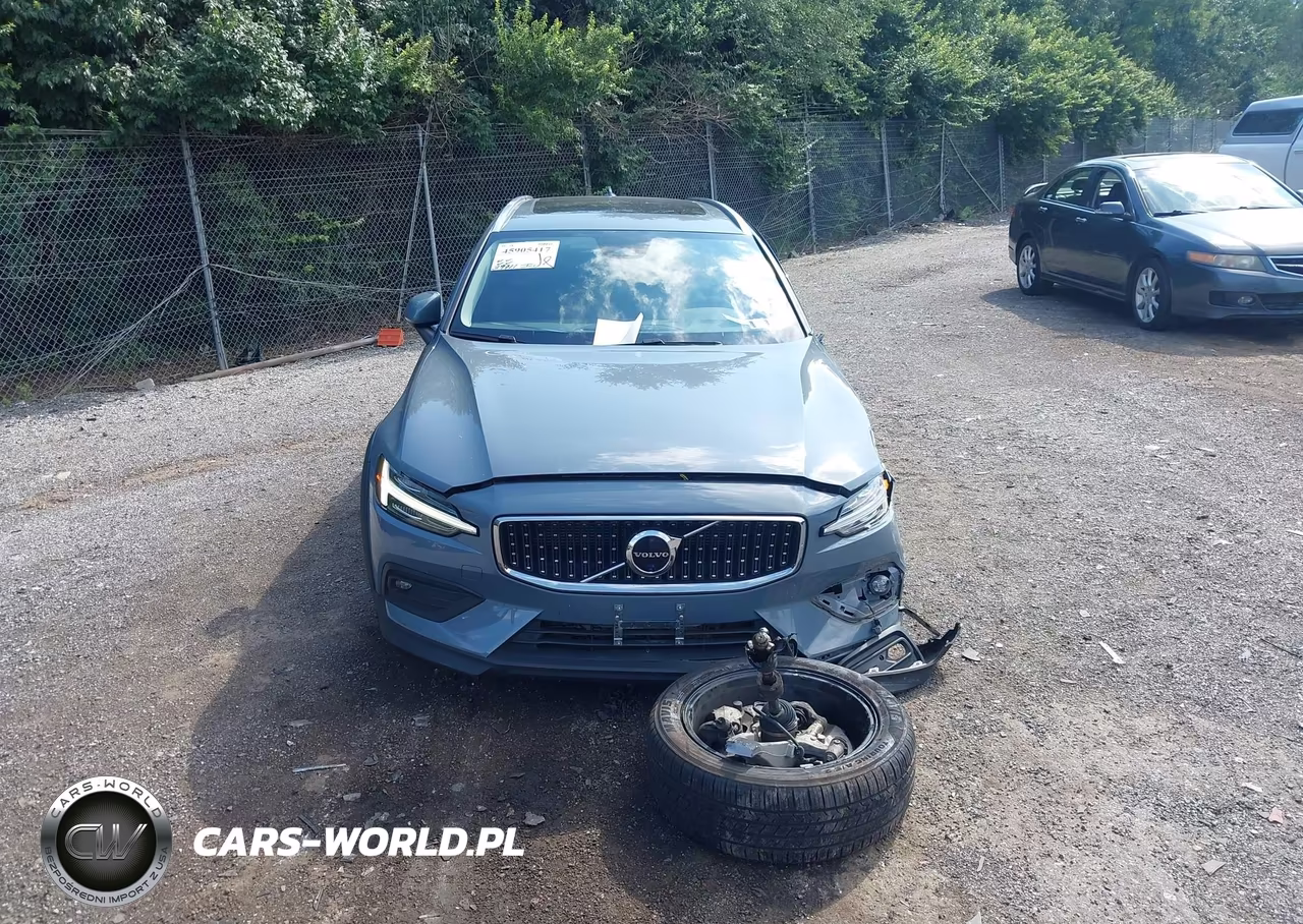 2023 Volvo V60 Cross Country B5 Plus VIN:YV4L12WY2P2107307 - 12