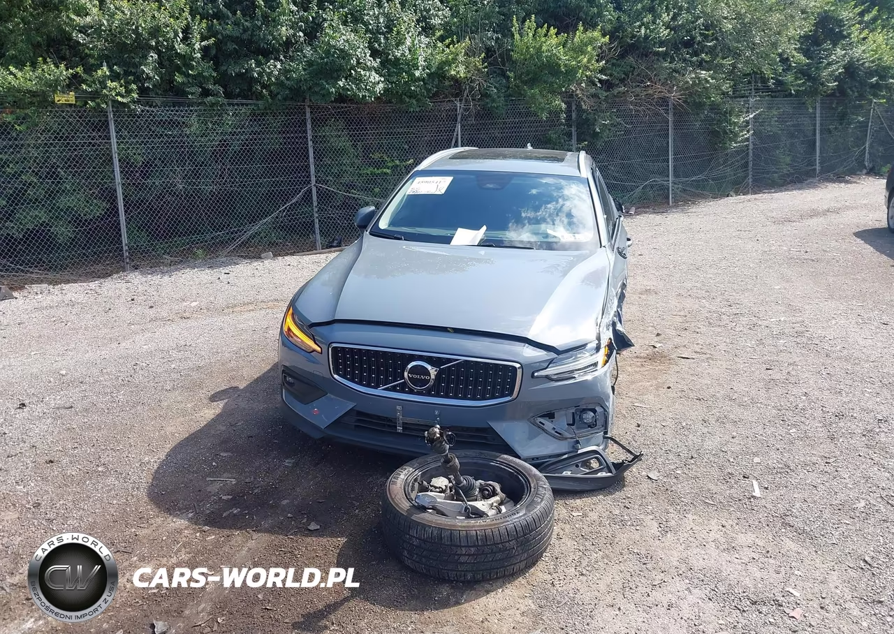 2023 Volvo V60 Cross Country B5 Plus VIN:YV4L12WY2P2107307 - 19