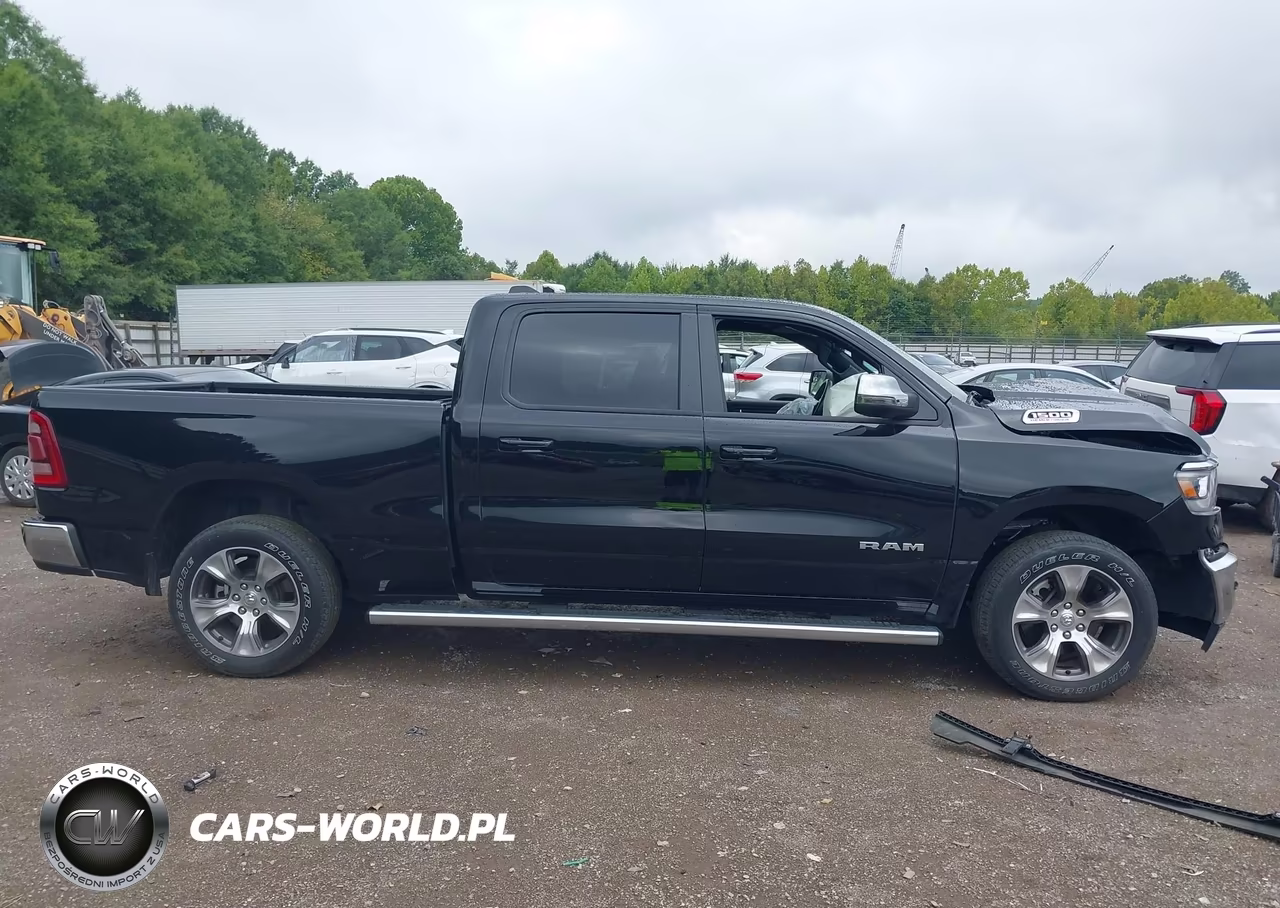 2023 Ram 1500 Laramie 4X4 6'4 Box VIN:1C6SRFRT0PN577131 - 13