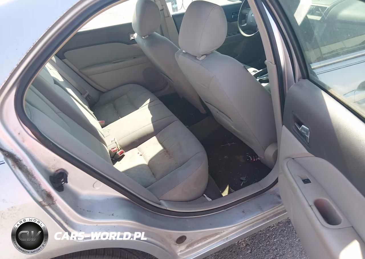 2012 Ford Fusion Se VIN:3FAHP0HA4CR201292 - 8