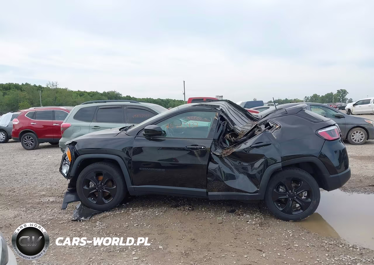 2019 Jeep Compass Altitude 4X4 VIN:3C4NJDBB0KT647982 - 14
