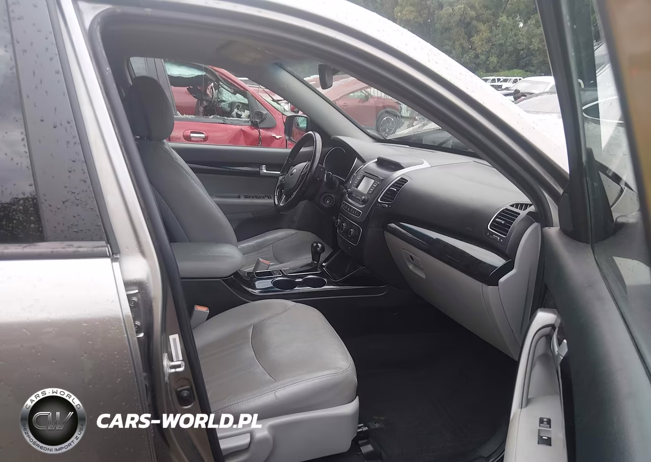 2015 Kia Sorento Lx VIN:5XYKT3A69FG623950 - 5
