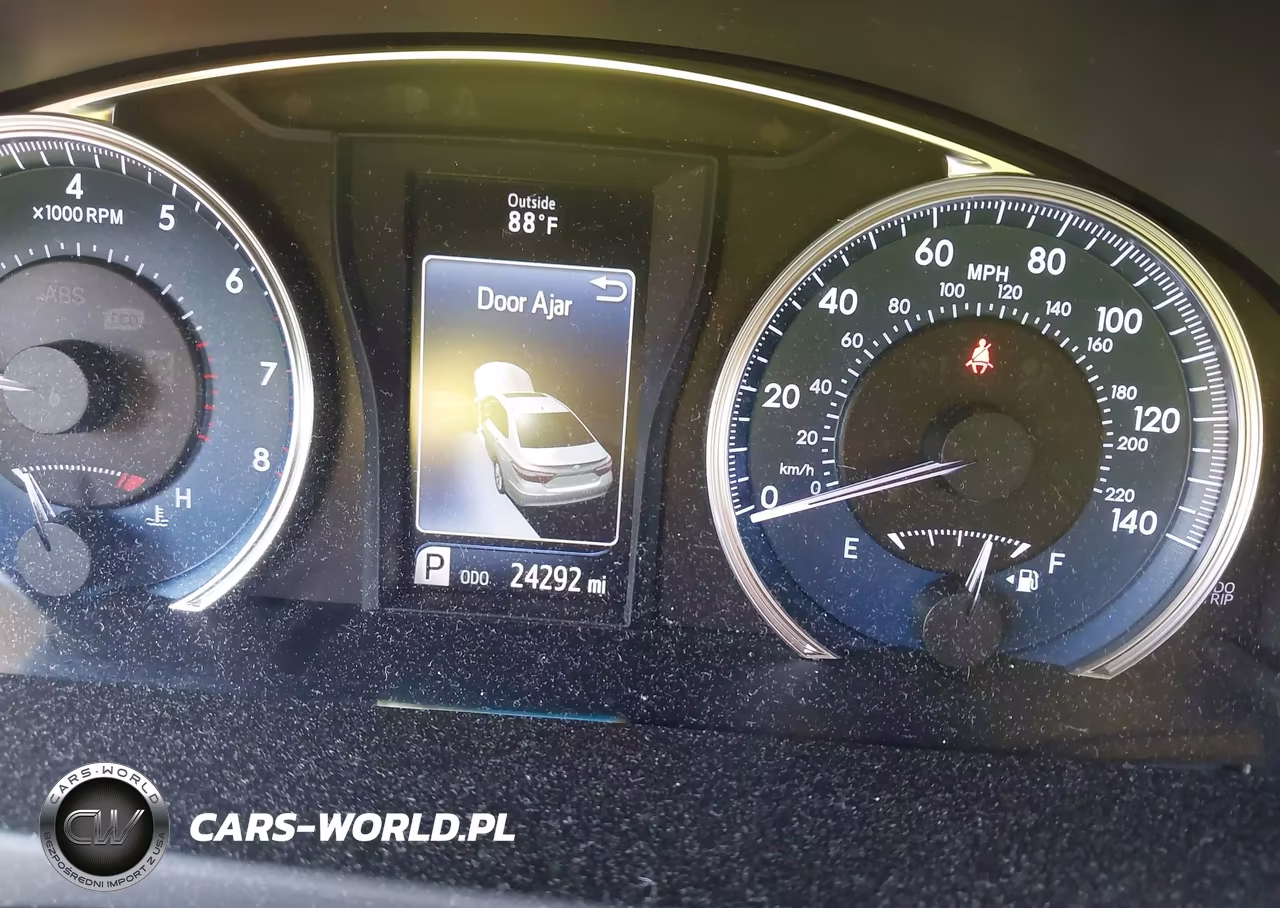 2016 Toyota Camry Xle VIN:4T1BF1FK2GU546870 - 16