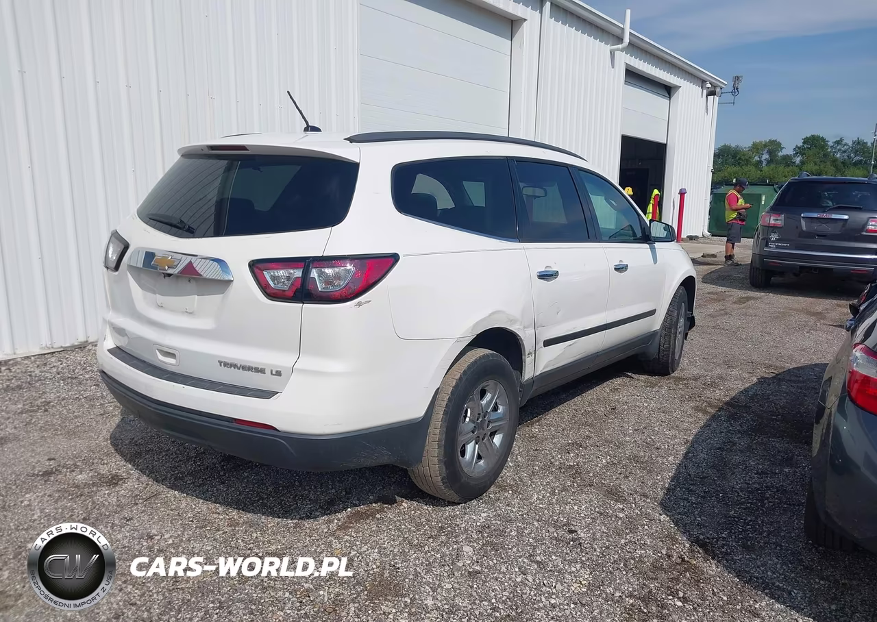 2014 Chevrolet Traverse Ls VIN:1GNKRFED4EJ124519 - 4