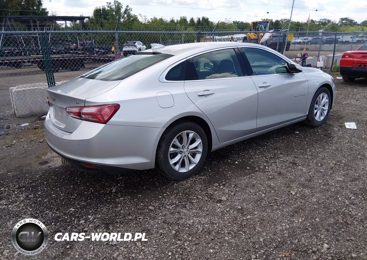 2019 Chevrolet Malibu Lt VIN:1G1ZD5STXKF202272 - 4