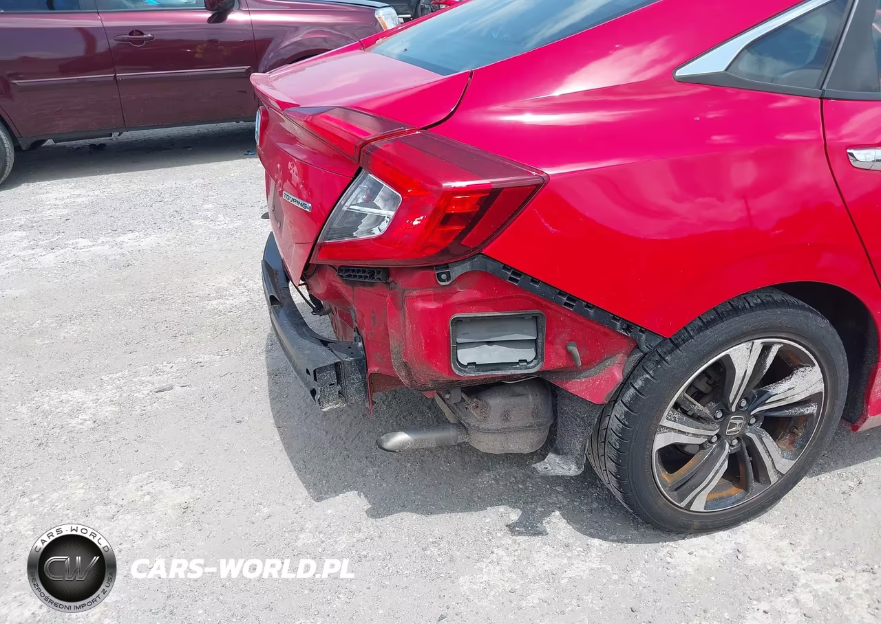 2017 Honda Civic Touring VIN:2HGFC1F92HH645058 - 6