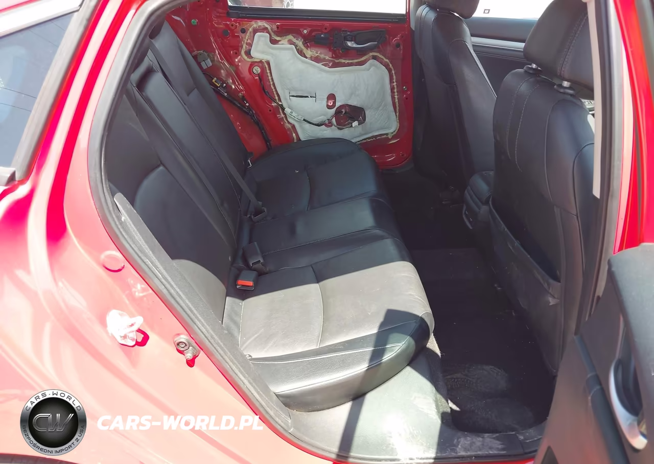 2017 Honda Civic Touring VIN:2HGFC1F92HH645058 - 8
