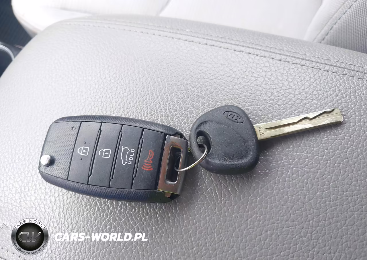 2014 Kia Sorento Lx VIN:5XYKT4A60EG493724 - 11