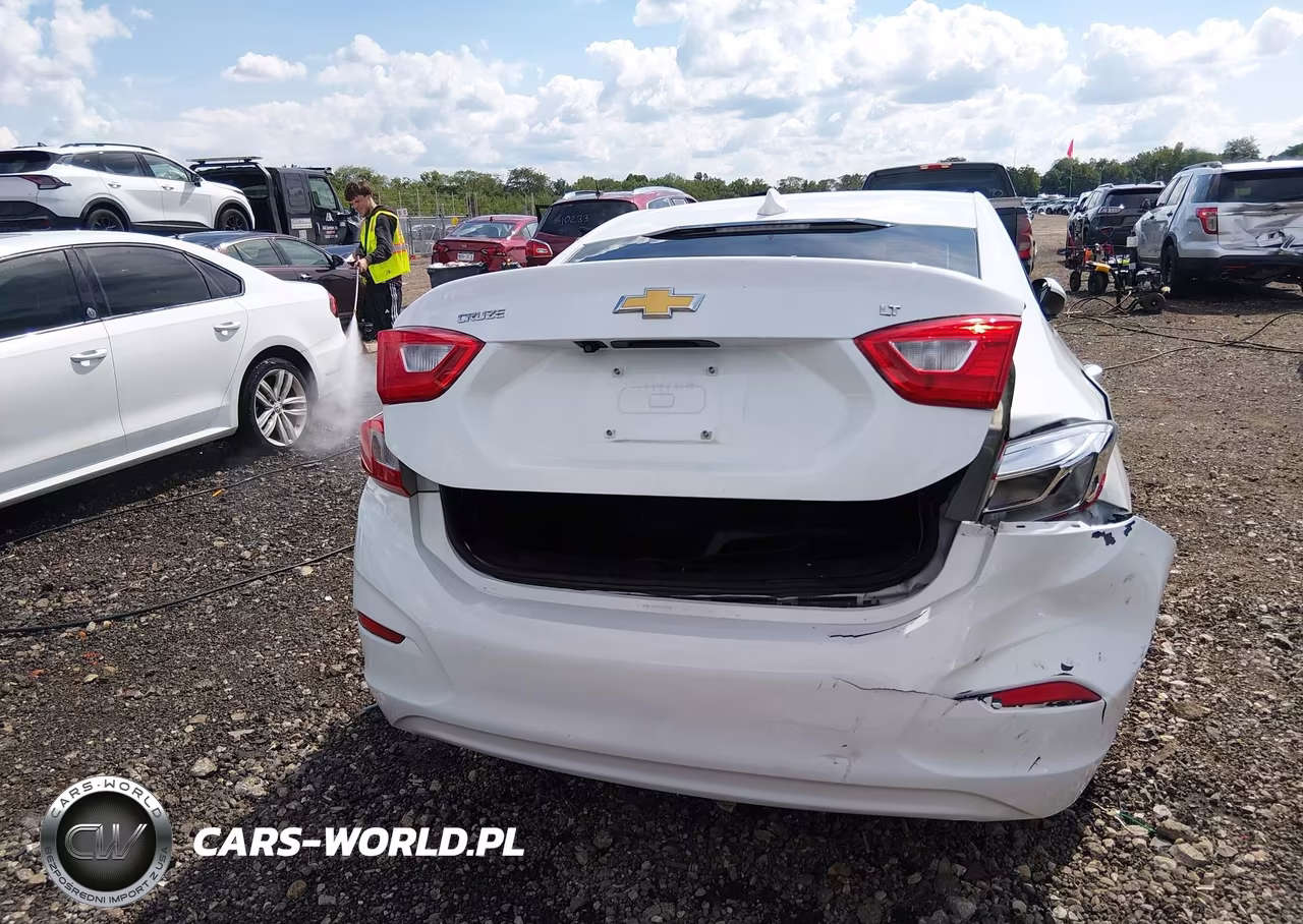 2017 Chevrolet Cruze Lt Auto VIN:1G1BE5SM4H7145870 - 16