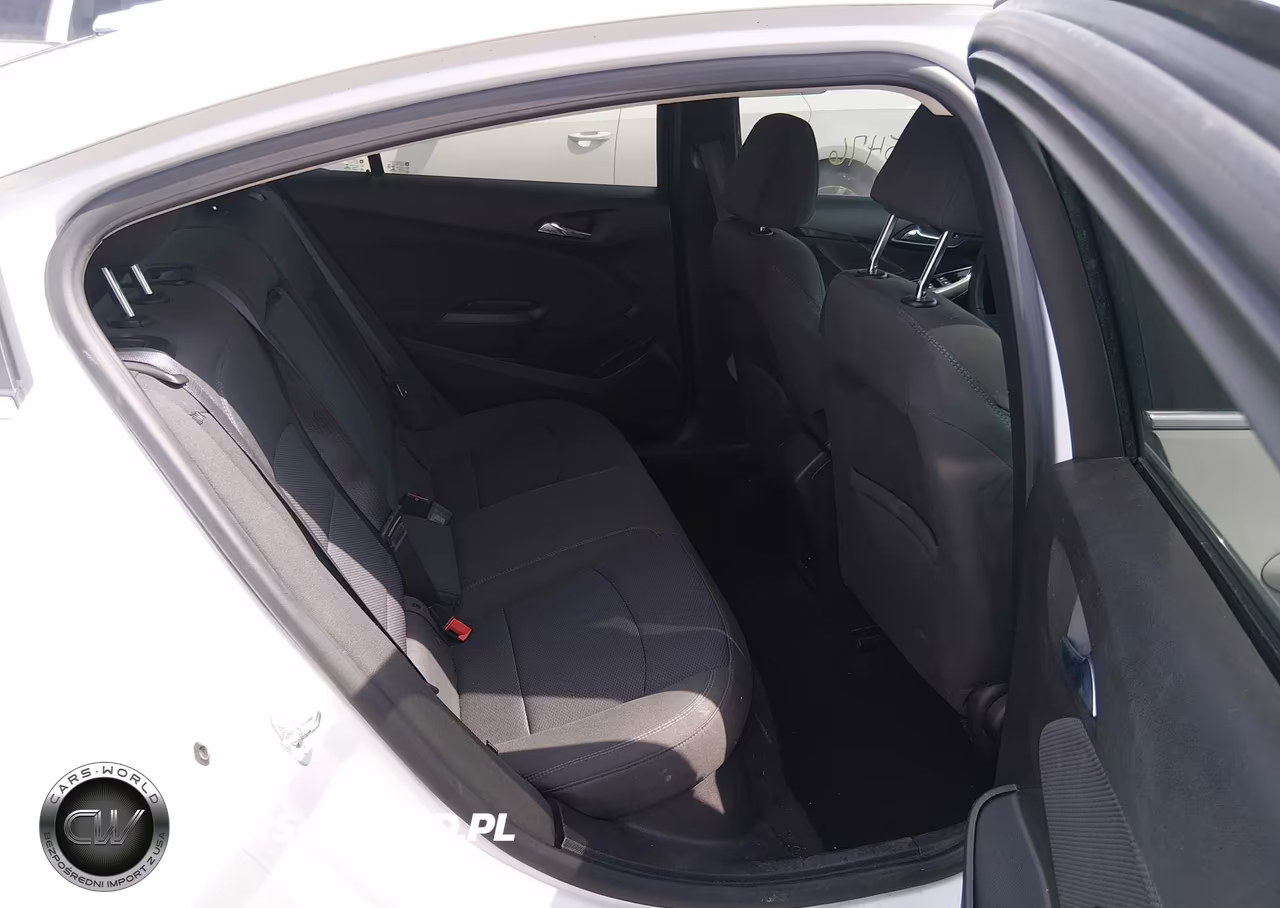 2017 Chevrolet Cruze Lt Auto VIN:1G1BE5SM4H7145870 - 8