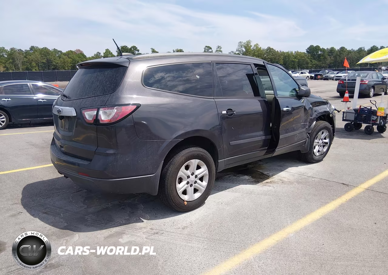 2017 Chevrolet Traverse Ls VIN:1GNKVFKD6HJ189280 - 4