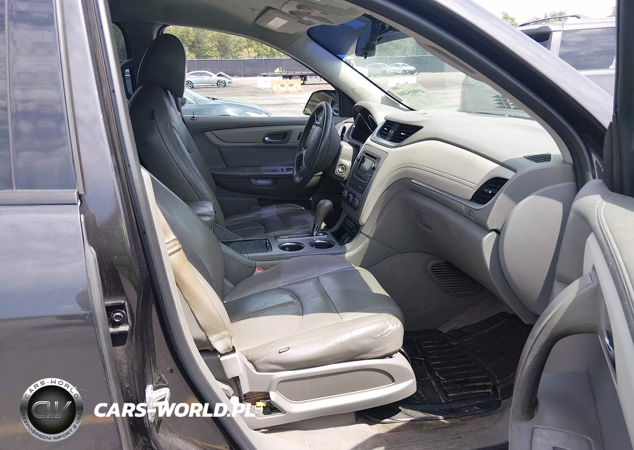 2017 Chevrolet Traverse Ls VIN:1GNKVFKD6HJ189280 - 5