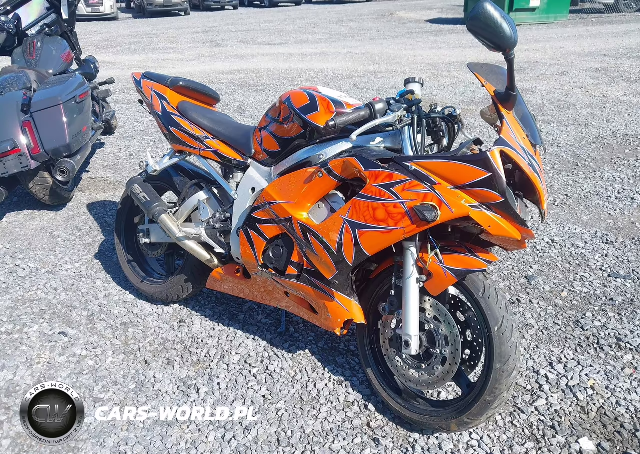 2002 Yamaha Yzfr6 L – zdjęcie 1 z 15
