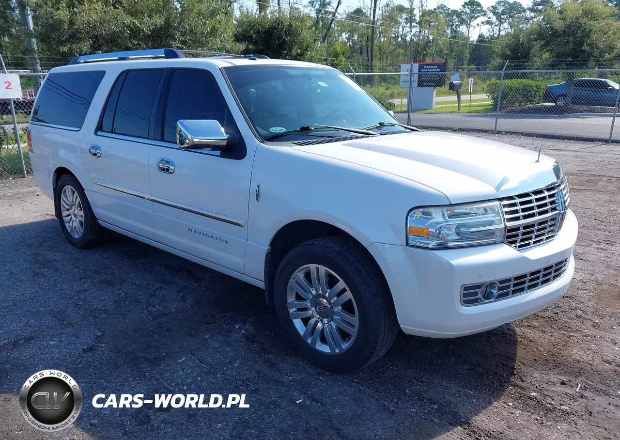 2014 Lincoln Navigator L
