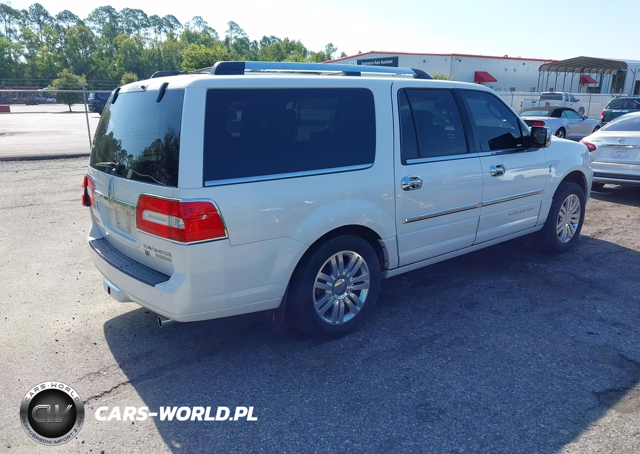 2014 Lincoln Navigator L VIN:5LMJJ3H53EEL08480 - 4
