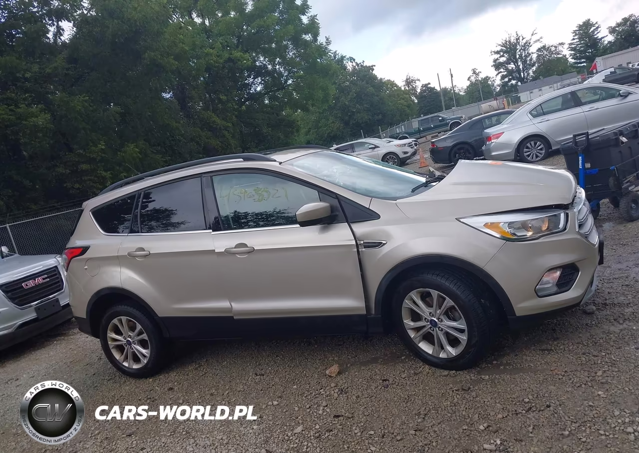 2018 Ford Escape Se VIN:1FMCU0GD4JUB39760 - 13