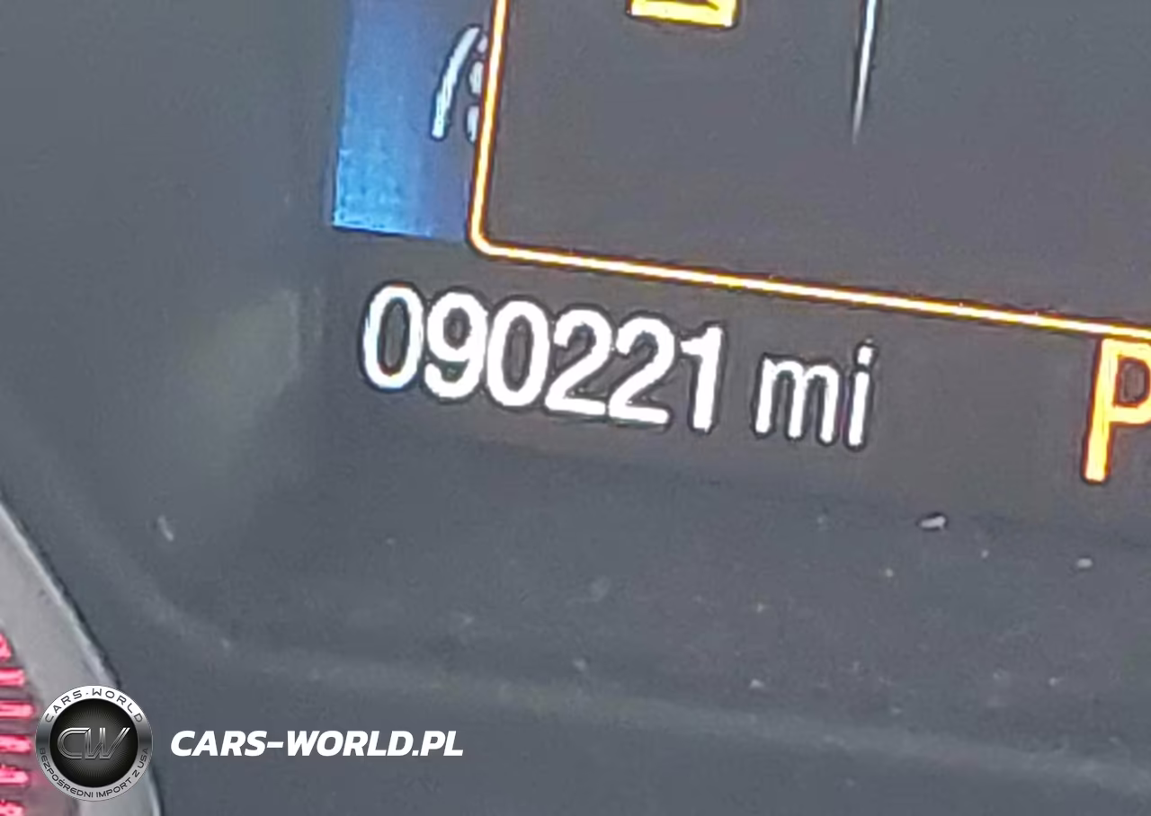 2018 Ford Escape Se VIN:1FMCU0GD4JUB39760 - 15
