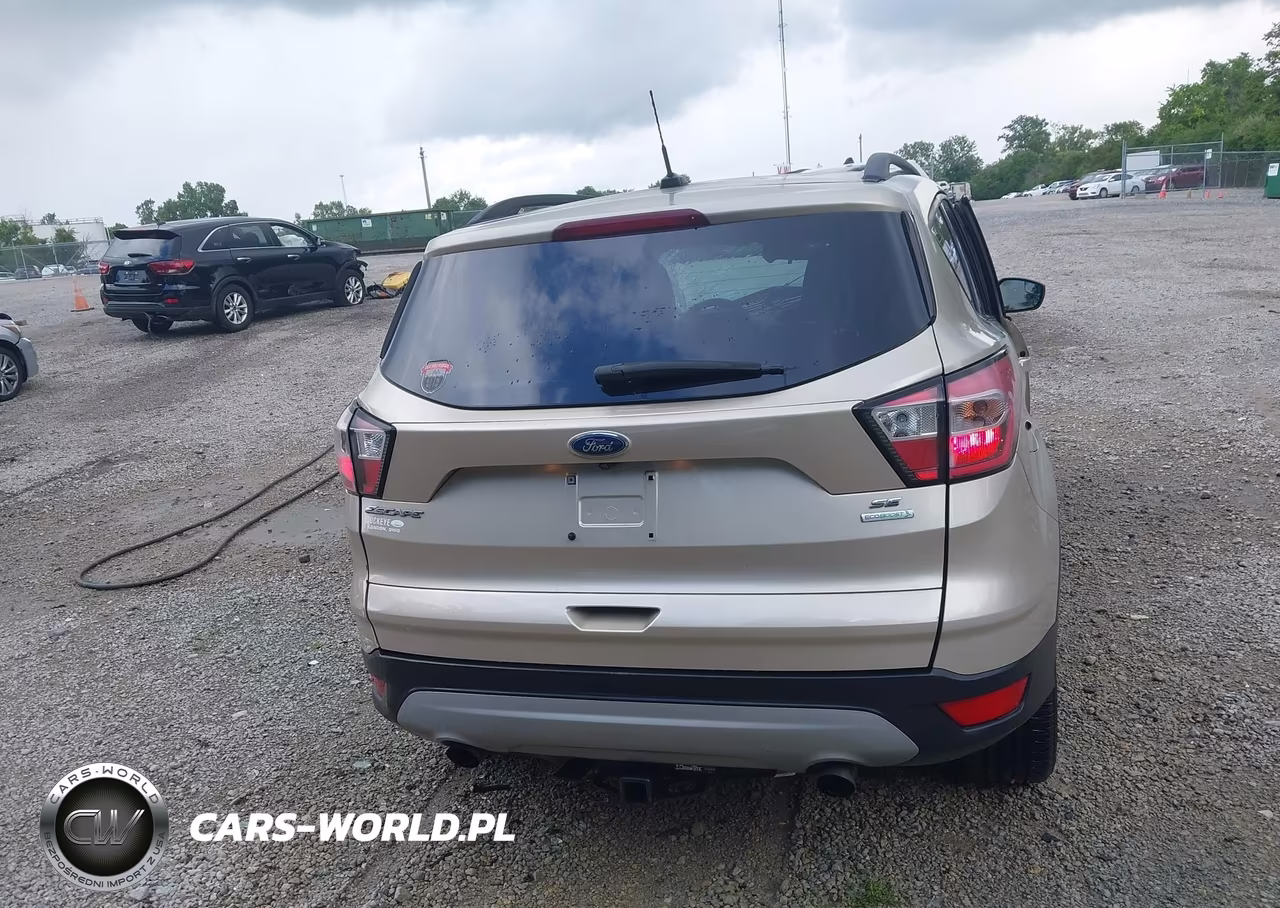 2018 Ford Escape Se VIN:1FMCU0GD4JUB39760 - 16