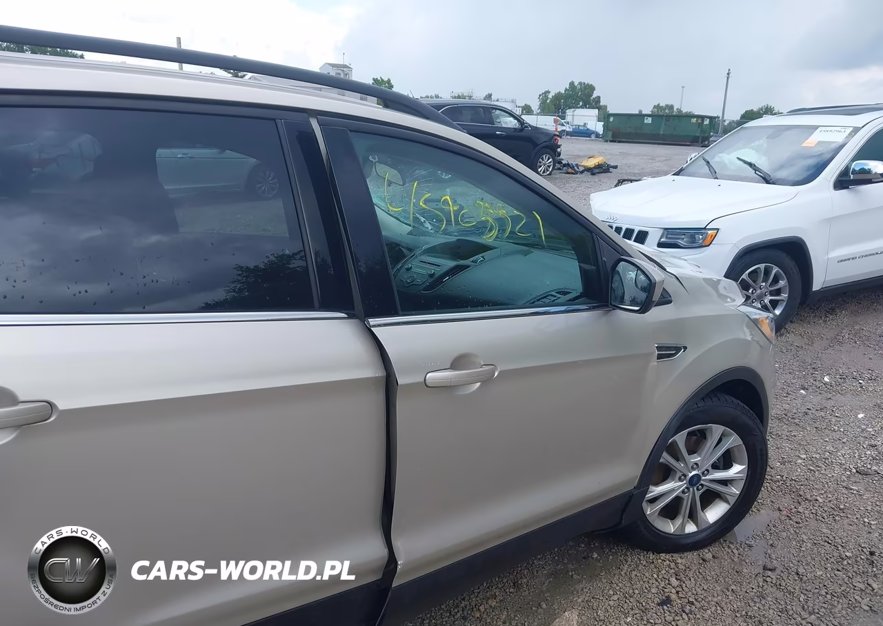 2018 Ford Escape Se VIN:1FMCU0GD4JUB39760 - 20