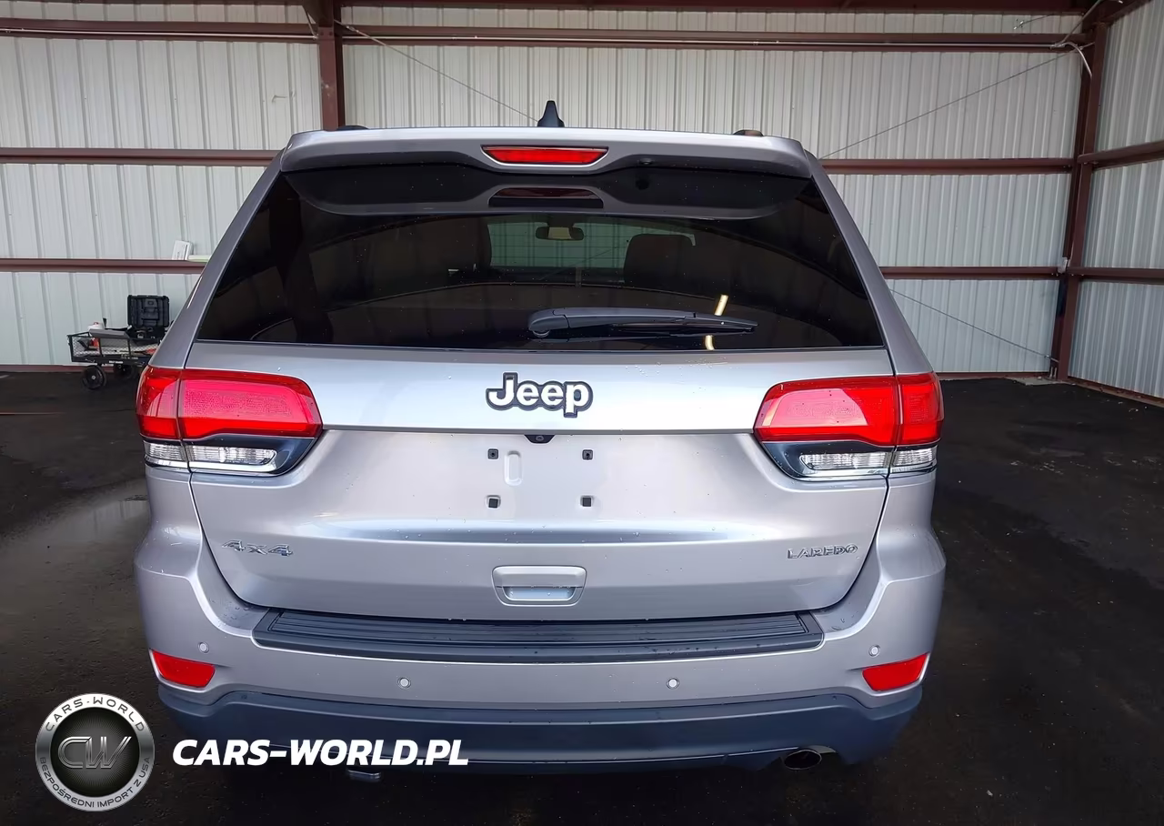 2019 Jeep Grand Cherokee Laredo E 4X4 VIN:1C4RJFAG5KC748652 - 21