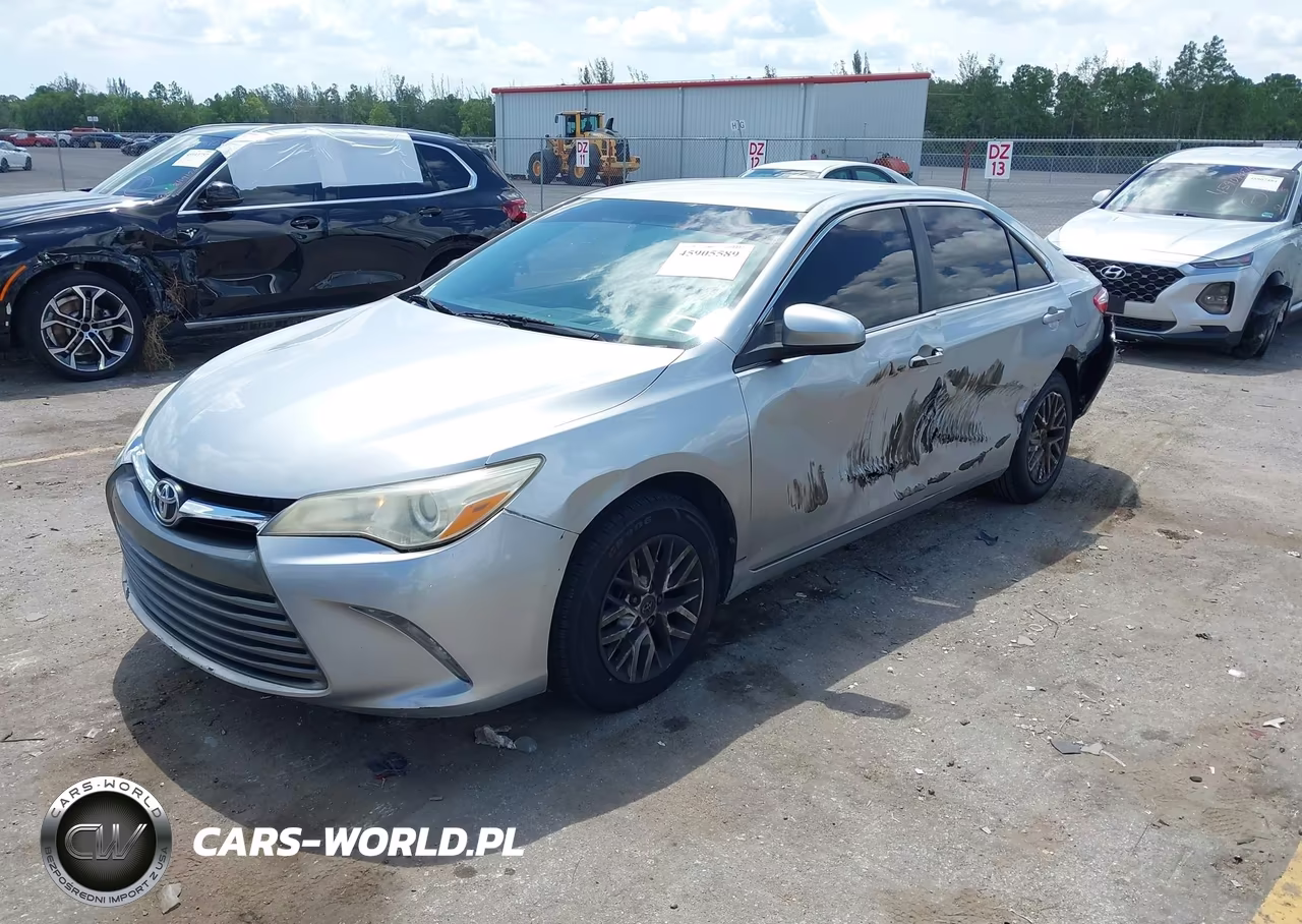 2016 Toyota Camry Le VIN:4T1BF1FK4GU174979 - 2